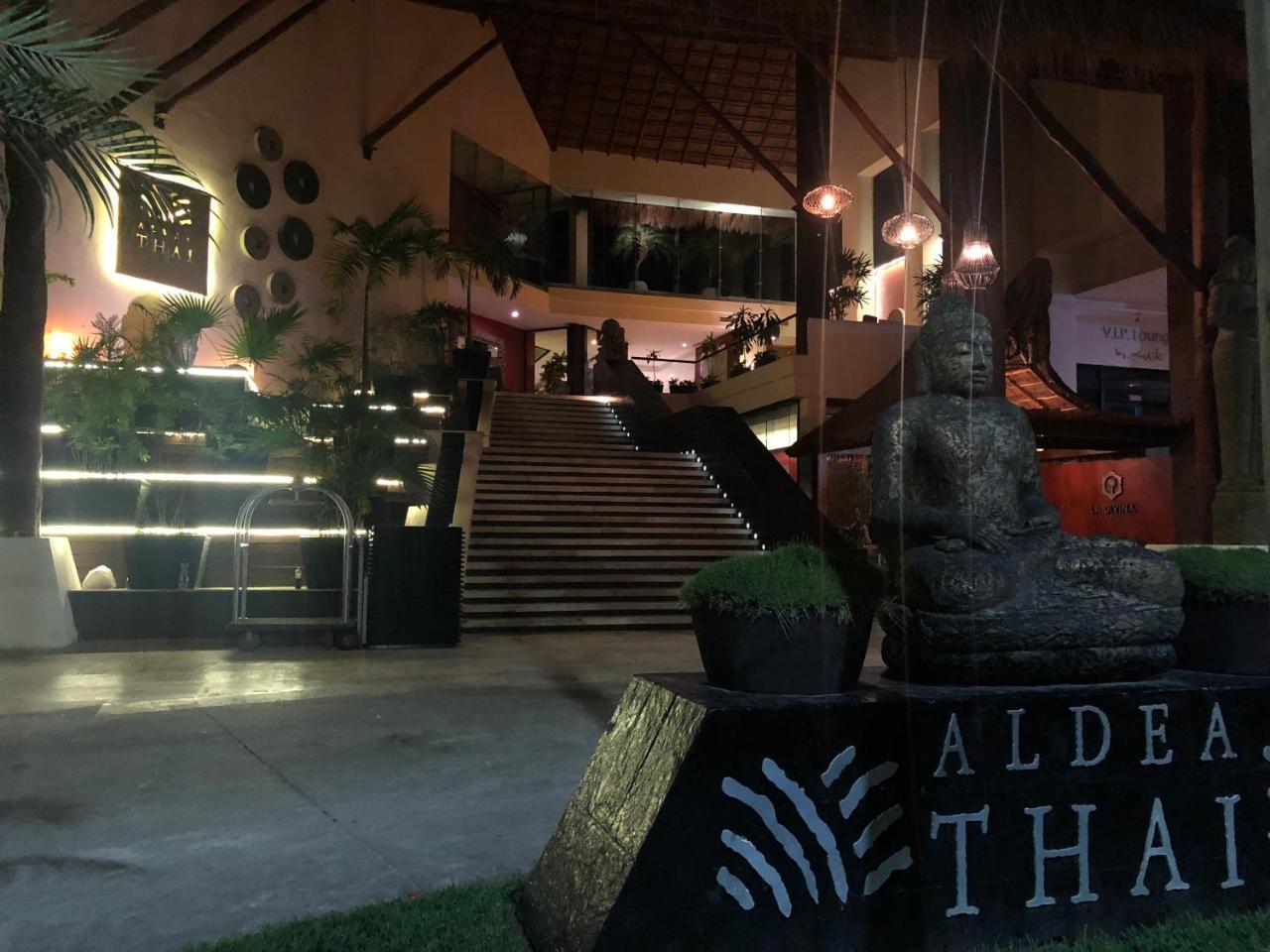 Aldea Thai By Blue Oceanfront Playa del Carmen Exterior photo